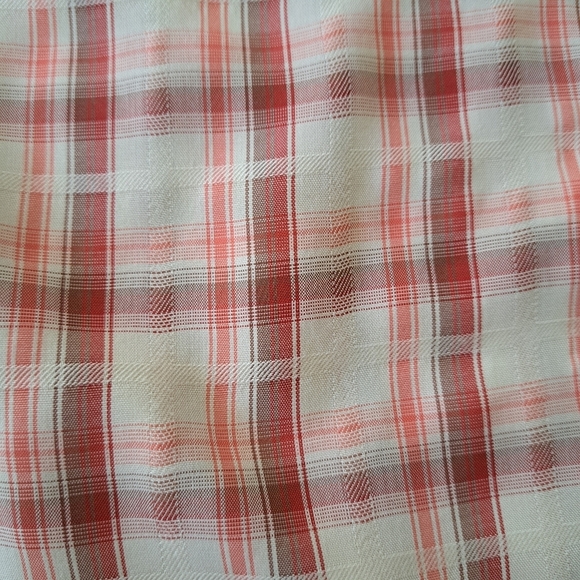 Woolrich Men's Plaid Shirt Size Large Red Beige Short Slv Casual Button Front - Picture 9 of 11